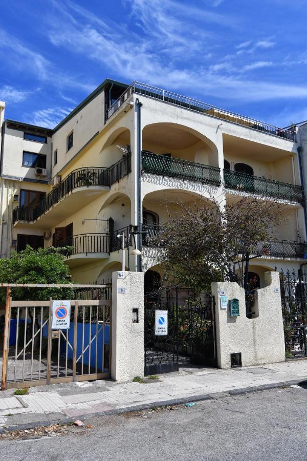 Hotel Civico 98 Milazzo Exterior foto